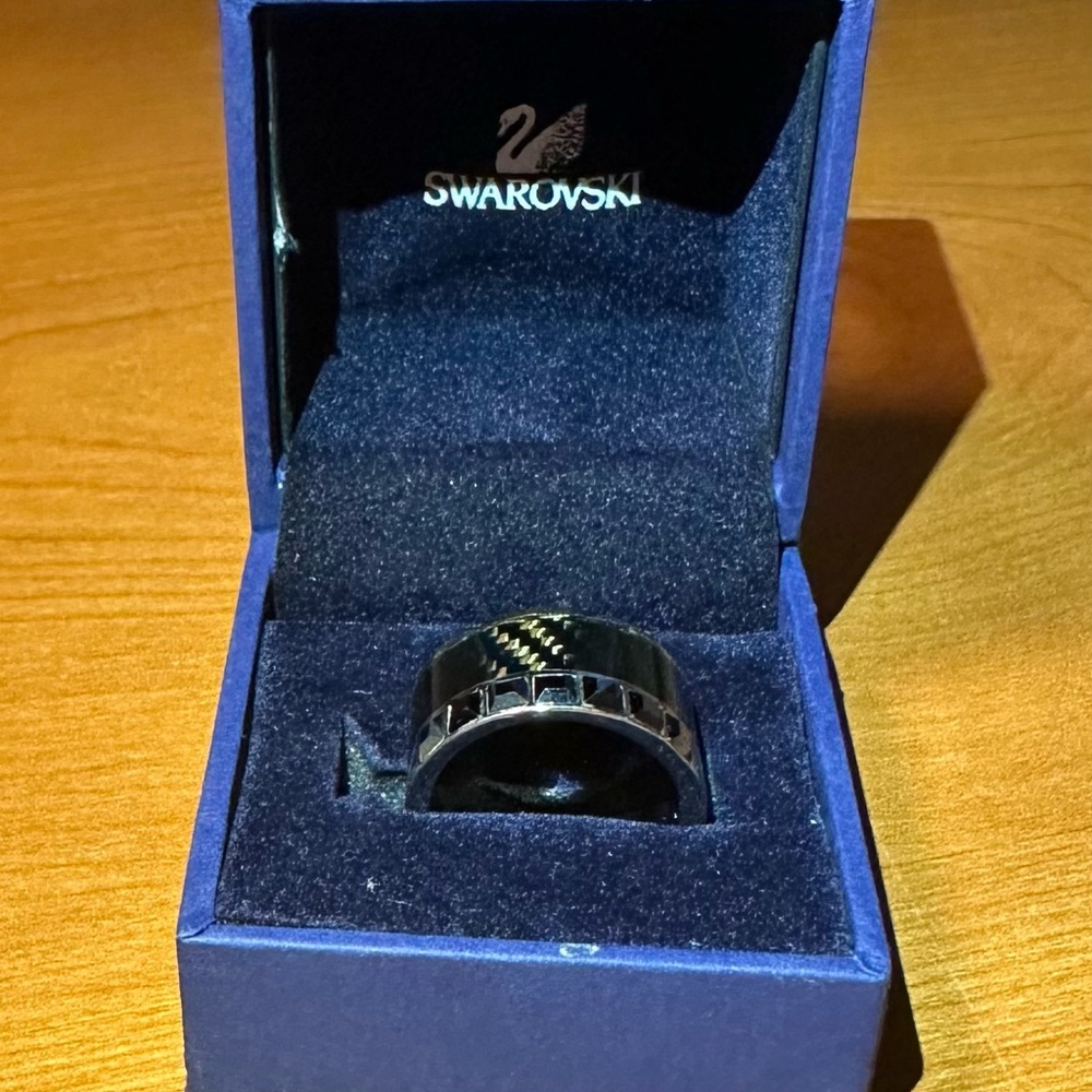 Swarovski size 9 Men's Black Ring with Silver Accents